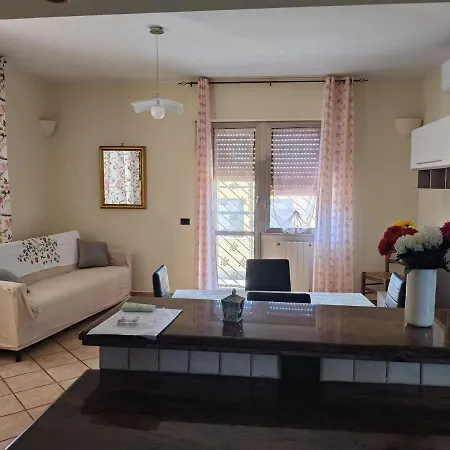 Casa Rosy 아파트